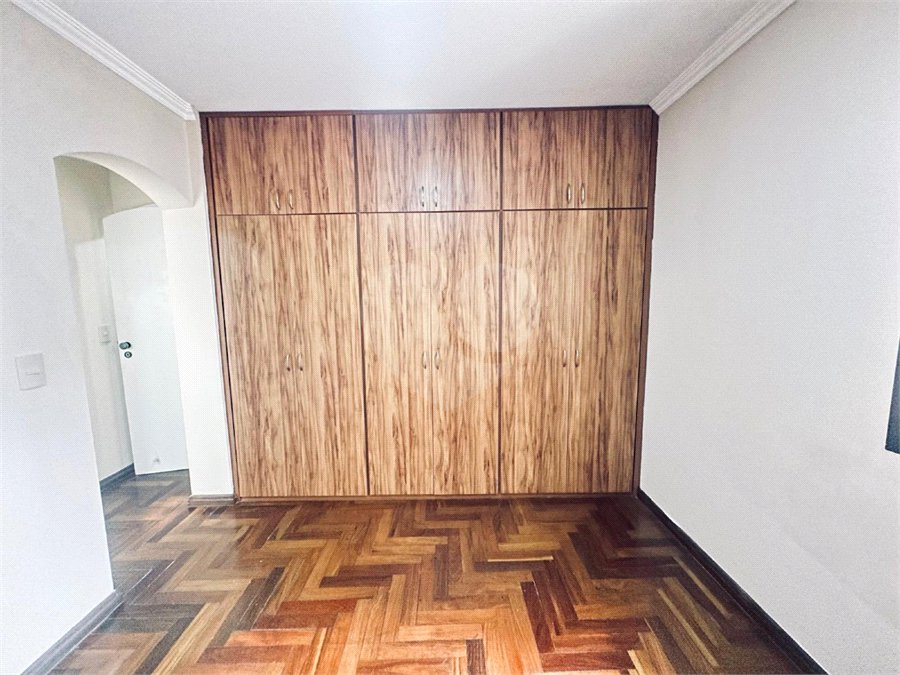 Apartamento à venda com 3 quartos, sendo 1 suíte, em Alto da Boa Vista, São Paulo, SP