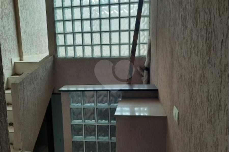 Sobrado à venda com 3 quartos, sendo 1 suíte, em Parque Edu Chaves, São Paulo, SP