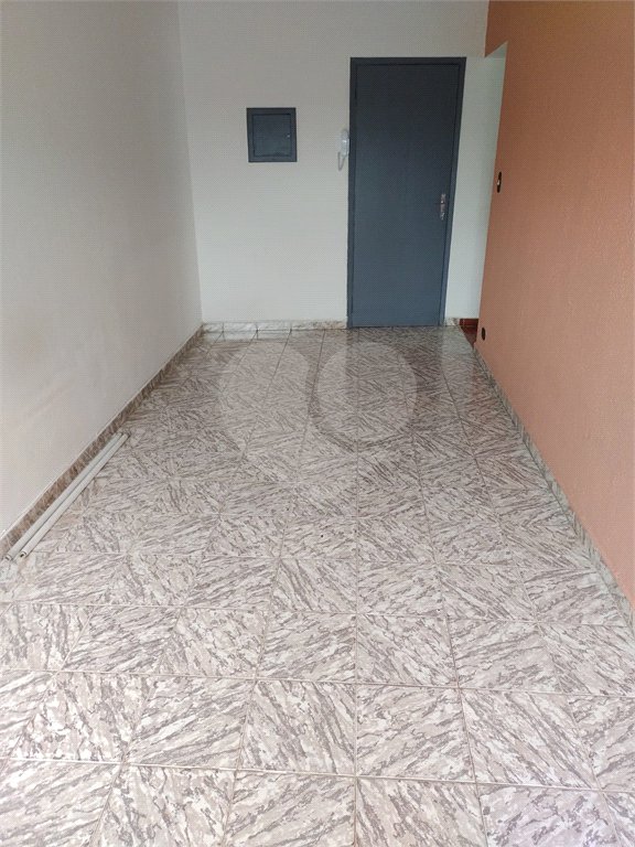 Prédio à venda com 3 quartos, sendo 2 suítes, em Vila Nivi, São Paulo, SP