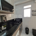 Apartamento à venda com 2 quartos, sendo 1 suíte, em Pinheiros, São Paulo, SP