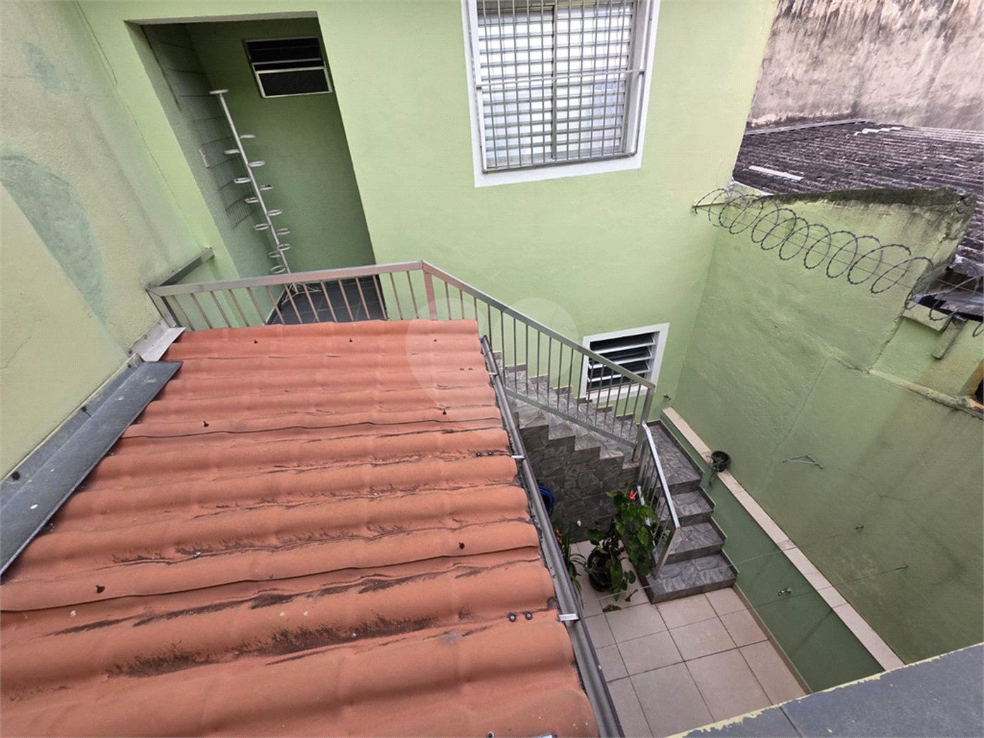 Sobrado à venda com 3 quartos em Rio Pequeno, São Paulo, SP