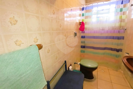 Sobrado à venda com 4 quartos, sendo 2 suítes, em Vila Morse, São Paulo, SP