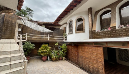 Sobrado à venda com 5 quartos, sendo 2 suítes, em Vila Albertina, São Paulo, SP