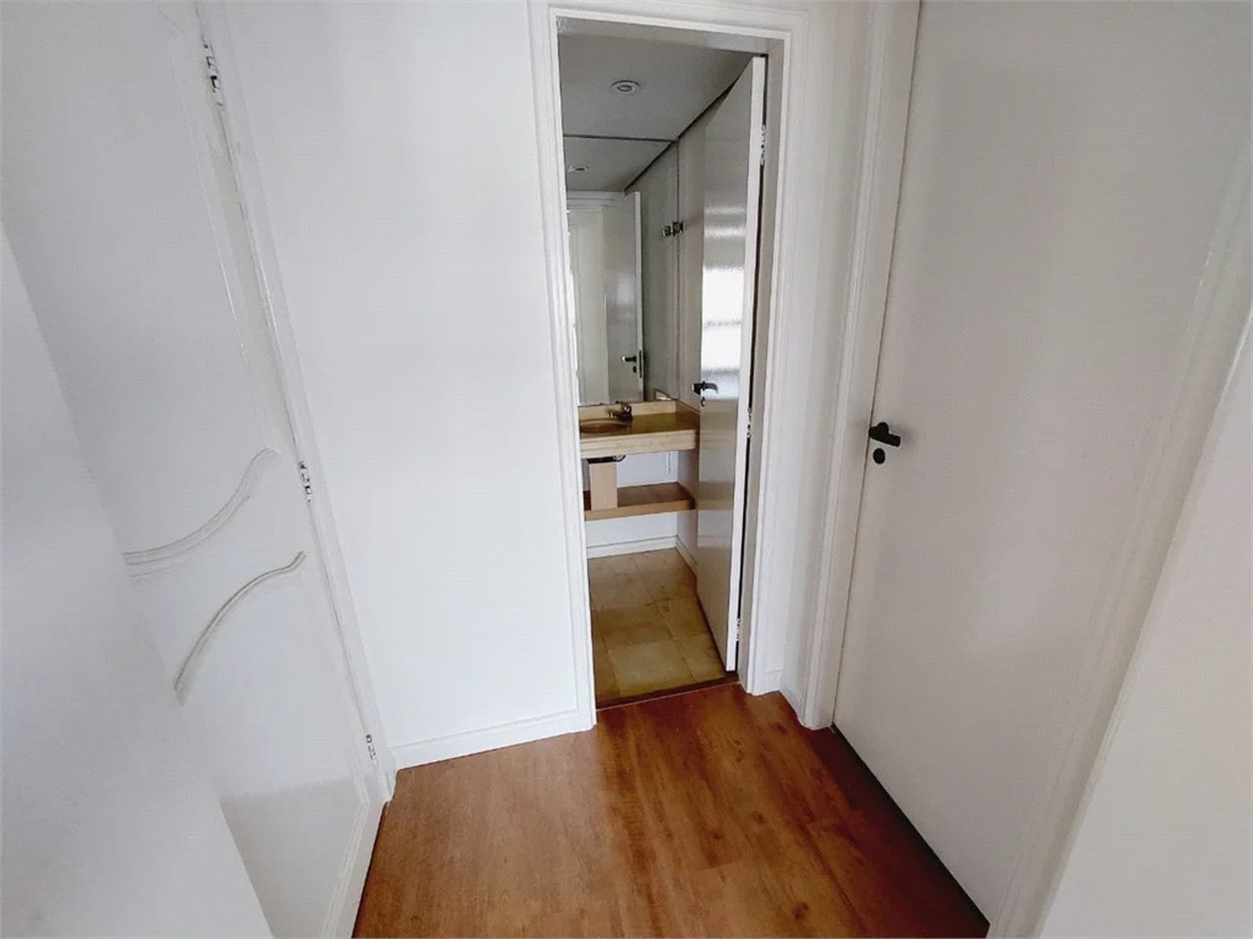 Apartamento à venda com 4 quartos, sendo 2 suítes,  em Alto da Lapa, São Paulo, SP
