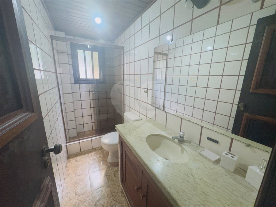 Casa em condomínio à venda com 2 quartos em Geribá, Armação dos Búzios, RJ