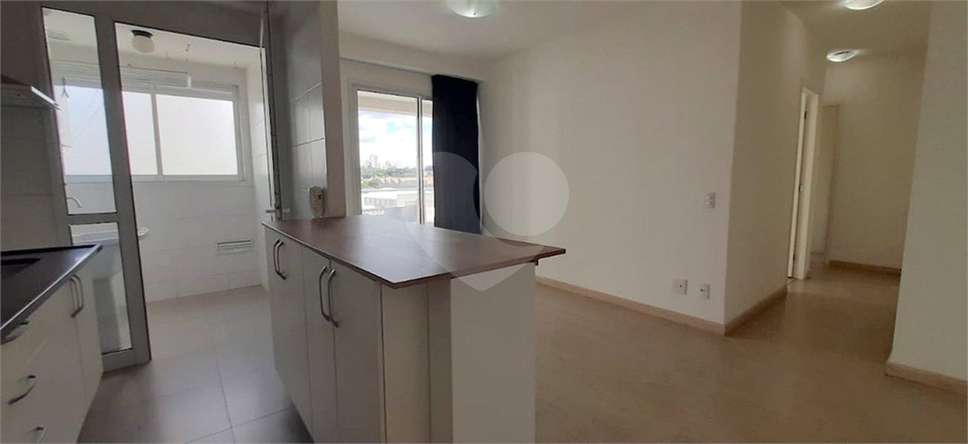 Apartamento à venda com 2 quartos em Vila Anastácio, São Paulo, SP