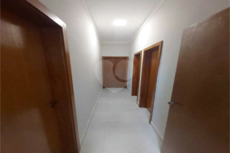 Casa à venda com 3 quartos, sendo 1 suíte, em Jardim Residencial Veneza, Indaiatuba, SP