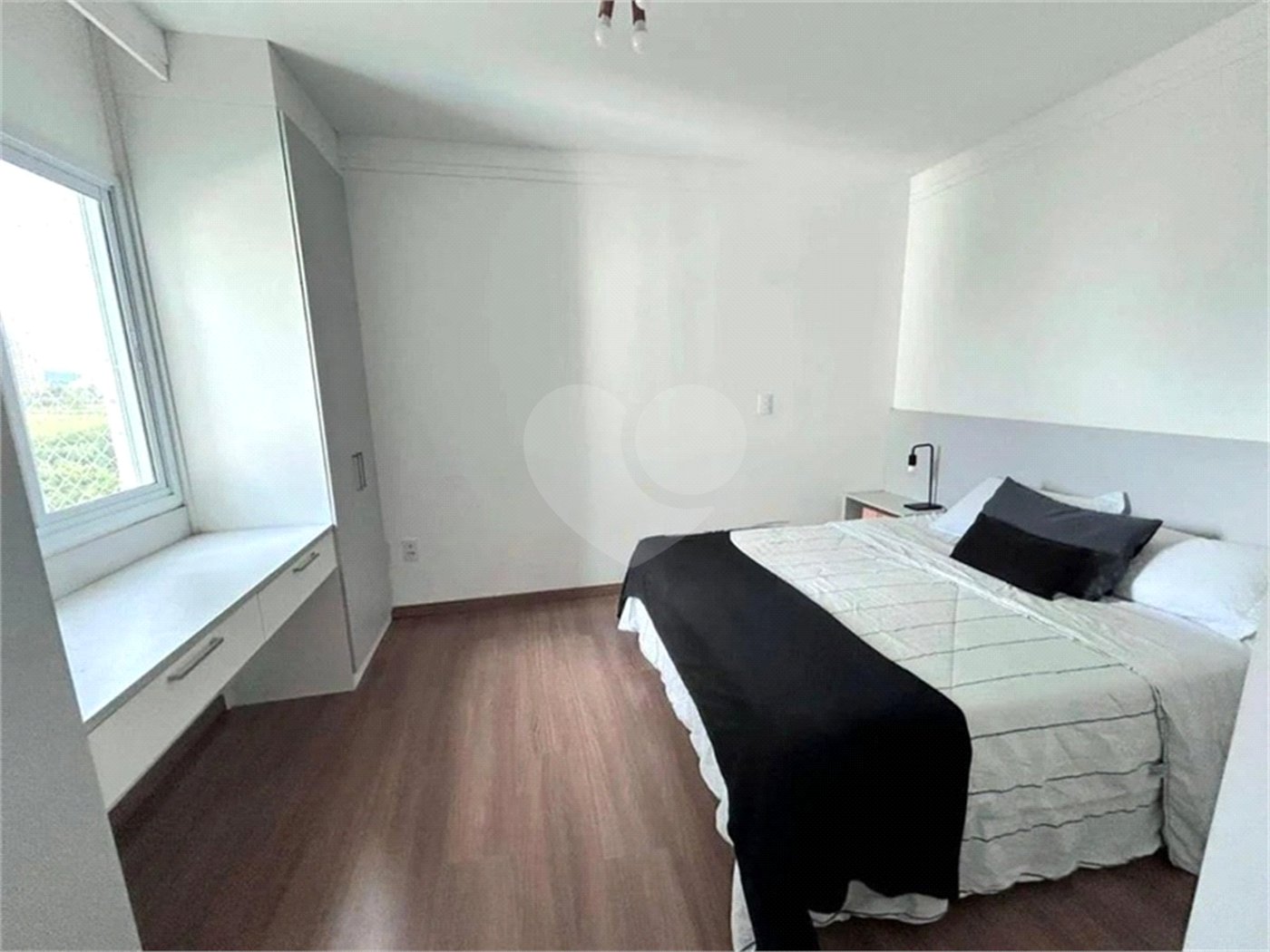 Apartamento à venda com 3 quartos, sendo 1 suíte, em Parque Campolim, Sorocaba, SP
