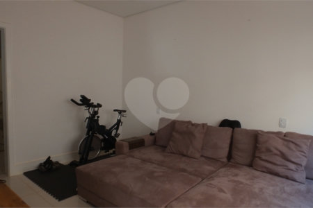 Casa à venda com 4 suítes no condomínio Figueira Gardn, Atibaia - SP
