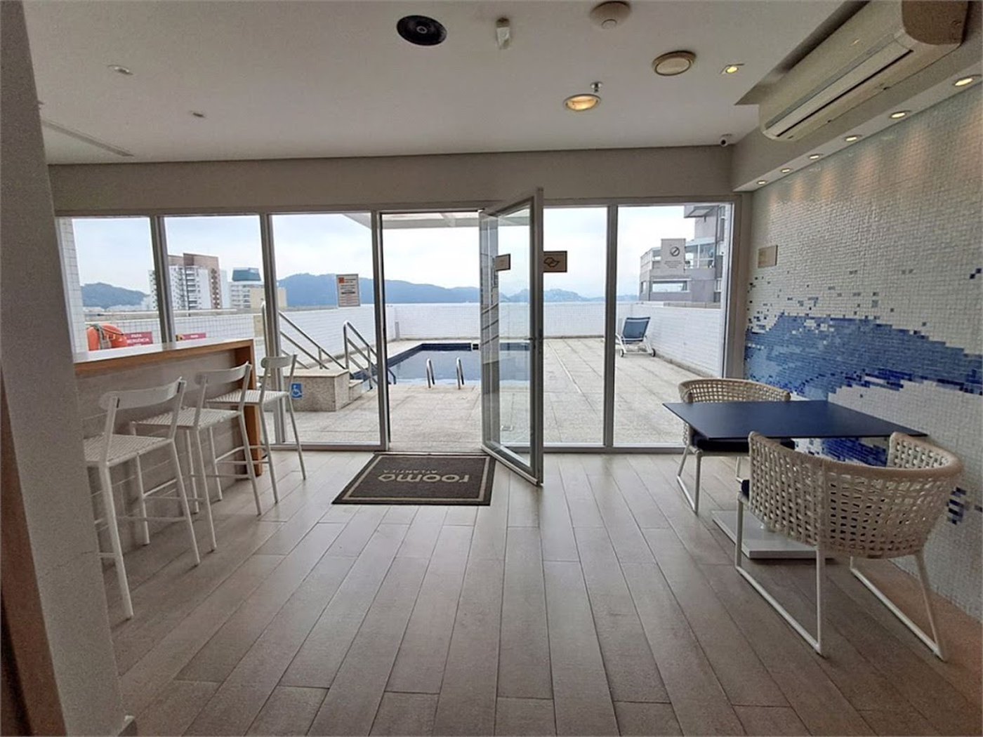 Studio com 1 dormitório à venda, 24 m² por R$ 405.000,00 - Gonzaga - Santos/SP