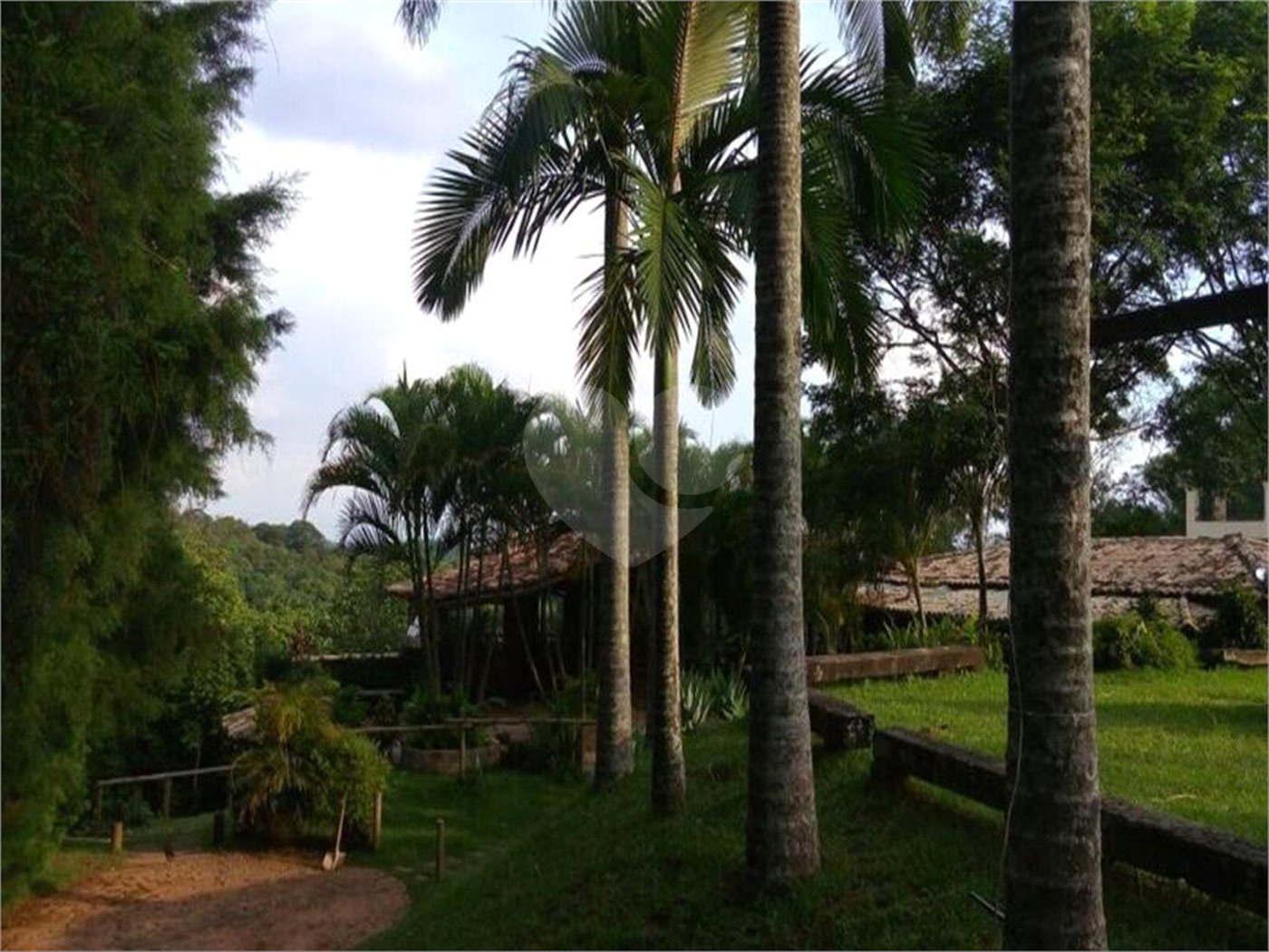 Chácara à venda ou para alugar com 2 quartos em Bosque, Vinhedo, SP