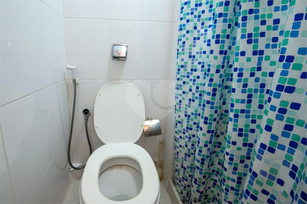 Apartamento à venda com 3 quartos, sendo 1 suíte, em Leme, Rio de Janeiro, RJ