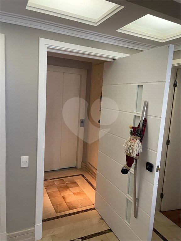 Apartamento à venda com 3 suítes em Vila Gertrudes, São Paulo, SP