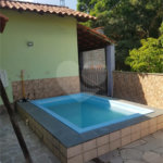 Casa de Vila à venda com 4 quartos, sendo 1 suíte, em Rio do Ouro, São Gonçalo, RJ