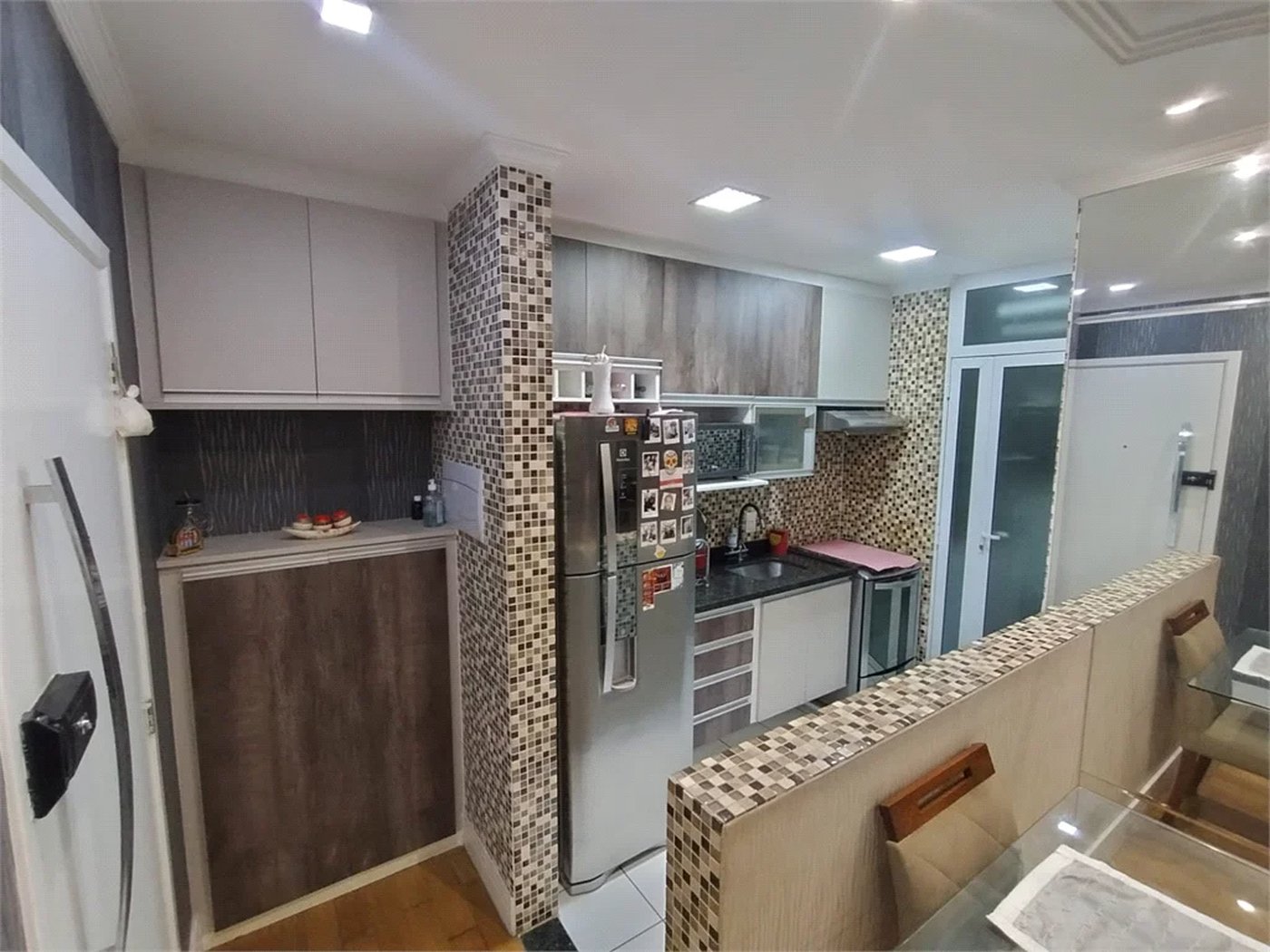 Apartamento à venda com 3 quartos, sendo 1 suíte,  em Umuarama, Osasco, SP