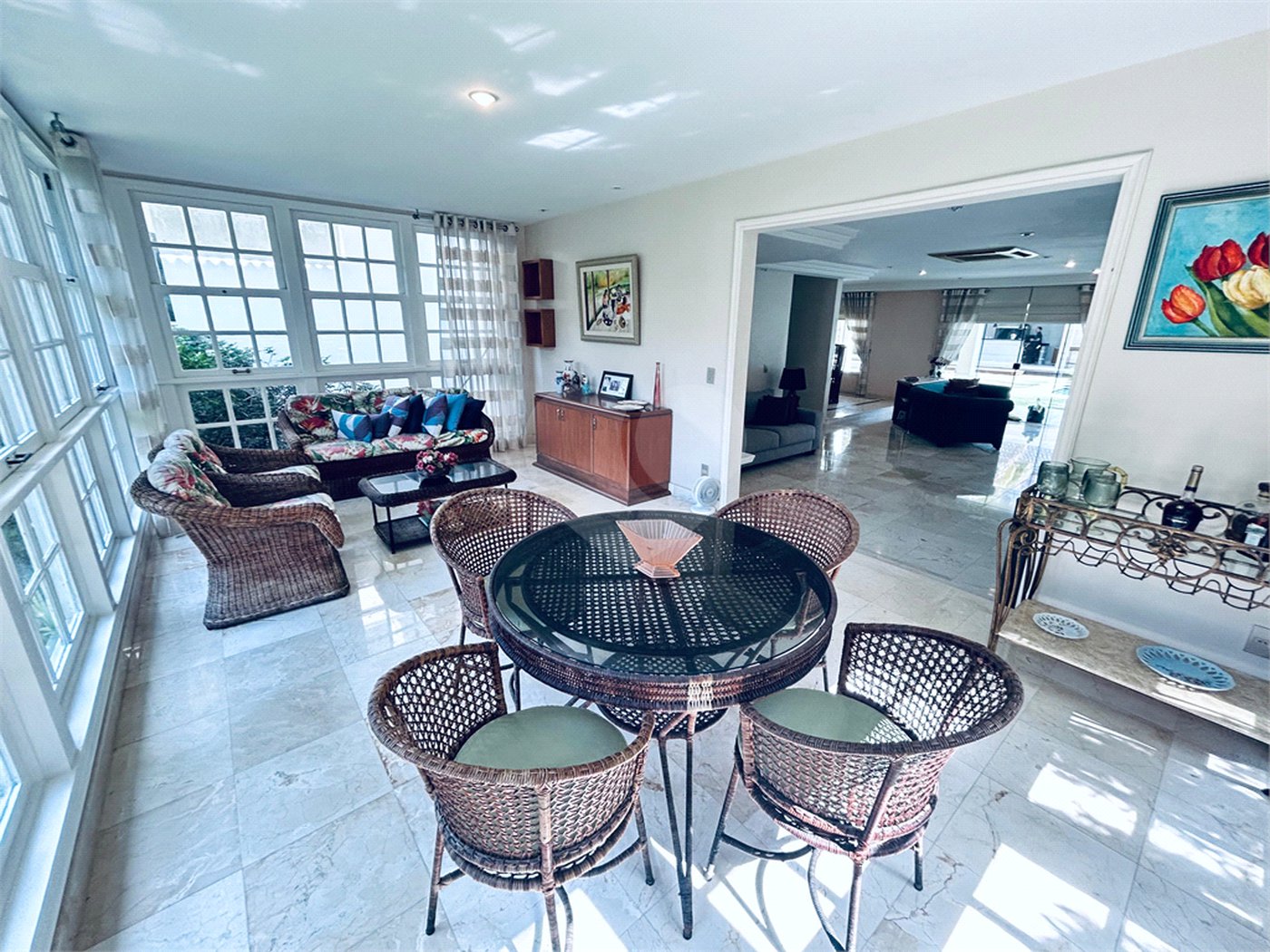 Casa à venda com 8 quartos, sendo 7 suítes, em Barra da Tijuca, Rio de Janeiro, RJ