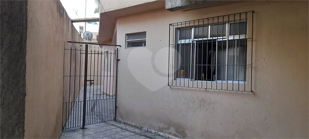 Sobrado à venda com 6 quartos em Jardim Quarto Centenário, Mauá, SP