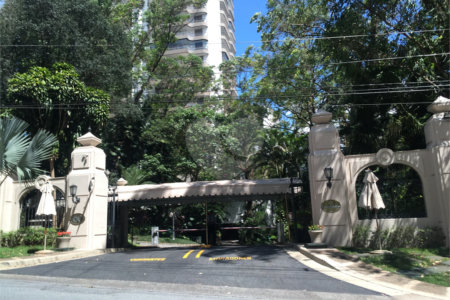 Apartamento à venda com 4 suítes em Alto da Boa Vista, São Paulo, SP