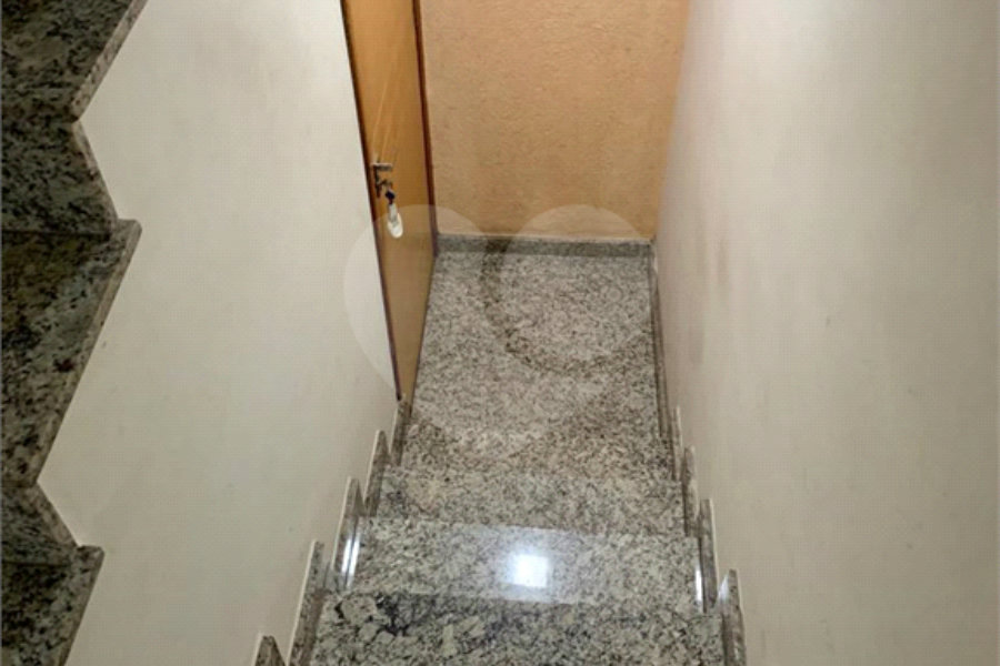 Sobrado à venda com 3 suítes em Parada Inglesa, São Paulo, SP