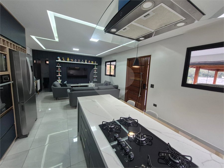 Casa à venda com 4 suítes no condomínio Reserva da Serra, Mairiporã - SP