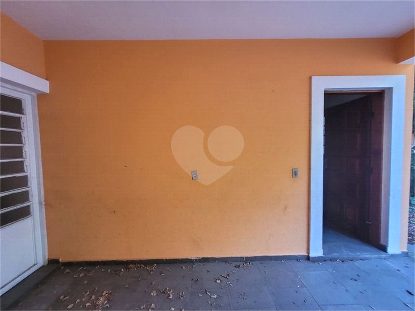 Casa à venda com 3 quartos, sendo 1 suíte, em Vila Vitório Mazzei, São Paulo, SP