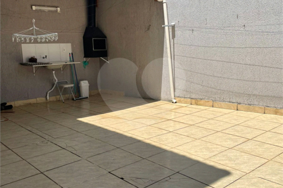 Sobrado à venda com 4 quartos, sendo 1 suíte,  em Horto Florestal, São Paulo, SP
