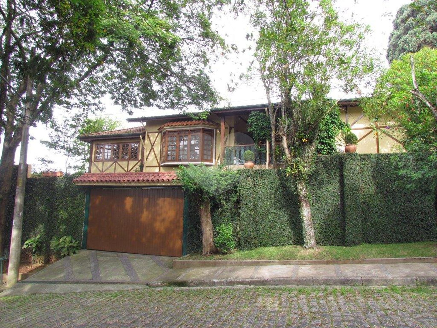 Casa Térrea à venda com 3 quartos, sendo 1 suíte, em Horto Florestal, São Paulo, SP