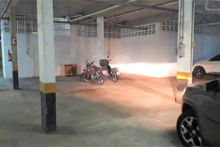 Casa à venda com 3 quartos, sendo 1 suíte,  no condomínio Jardim das Palmas, São Paulo - SP