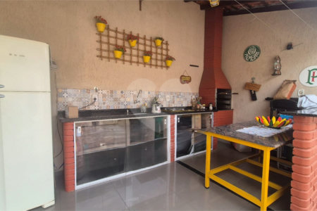 Casa à venda com 2 quartos no condomínio Del Rey, Sorocaba - SP