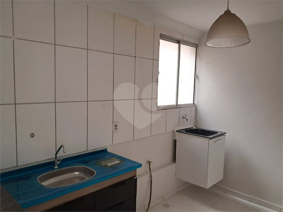 Apartamento à venda com 2 quartos em Distrito Industrial Miguel Abdelnur, São Carlos, SP