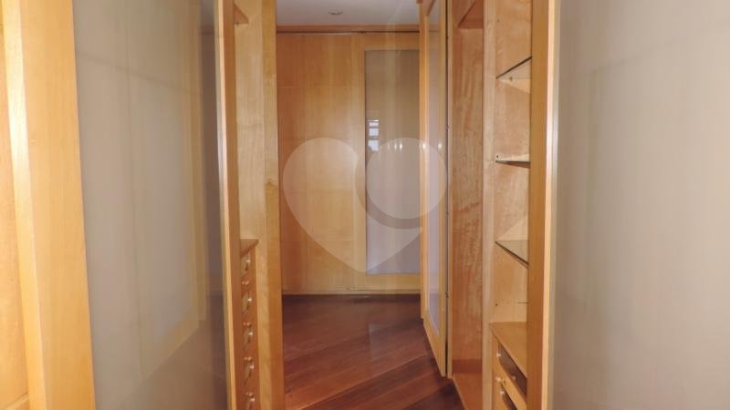 Apartamento à venda com 3 suítes em Jardim Marajoara, São Paulo, SP