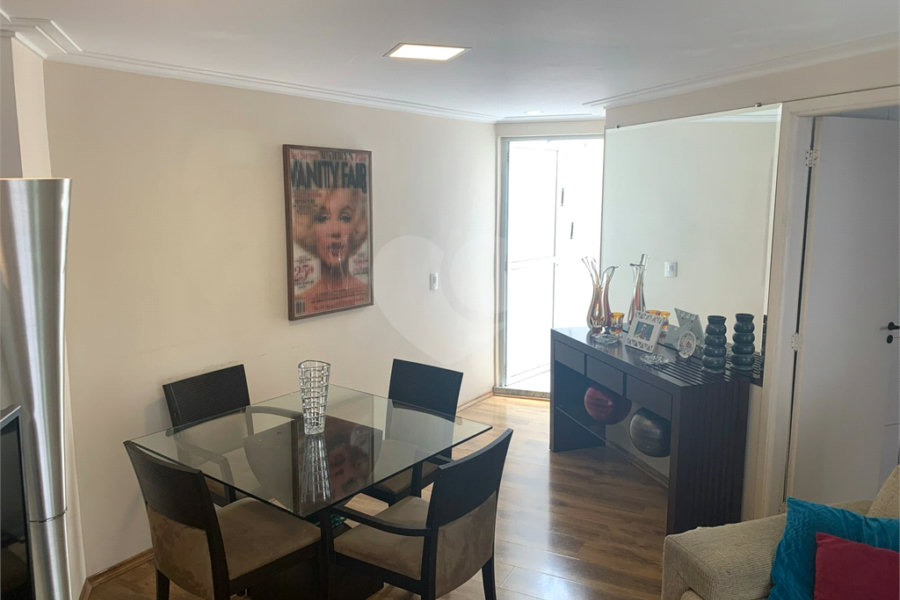 Casa à venda com 2 quartos, sendo 1 suíte, no condomínio Da Chácara, São Paulo - SP