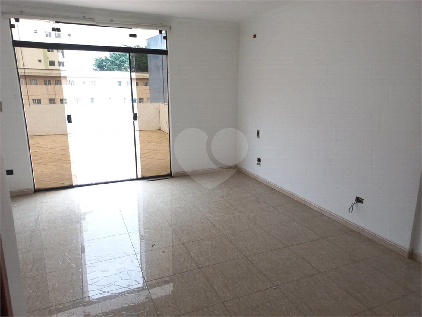 Sobrado à venda com 3 quartos, sendo 2 suítes, em Parada Inglesa, São Paulo, SP