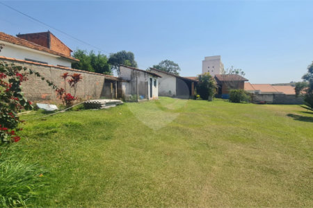 Chácara à venda com 3 quartos, sendo 1 suíte, em Vila Reis, Itapetininga, SP