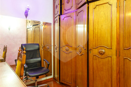 Casa à venda com 5 quartos, sendo 3 suítes, em Lapa, São Paulo, SP