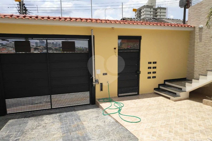 Casa à venda com 2 suítes no condomínio Joao de Laet, São Paulo - SP
