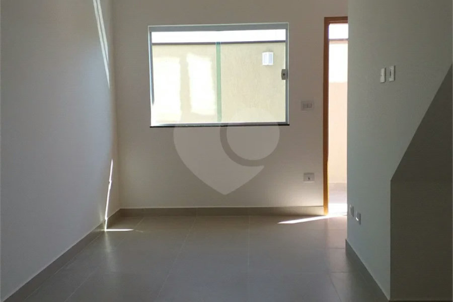 Casa à venda com 2 suítes no condomínio martinha, São Paulo - SP