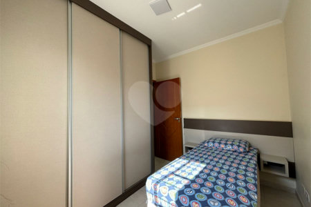 Casa à venda com 3 quartos, sendo 1 suíte, em Jardim Paulista, Atibaia, SP