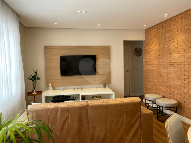 Apartamento à venda com 2 quartos, sendo 1 suíte,  em Vila Guilherme, São Paulo, SP