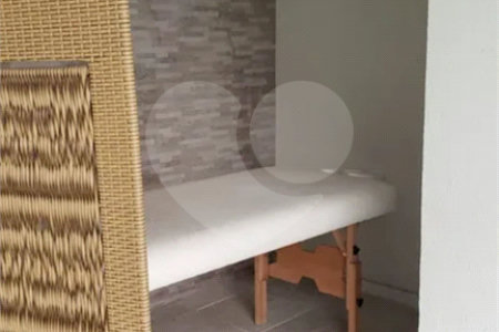 Apartamento à venda com 3 suítes em Vila Alexandria, São Paulo, SP