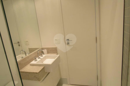 Apartamento à venda com 2 suítes em Vila Progredior, São Paulo, SP