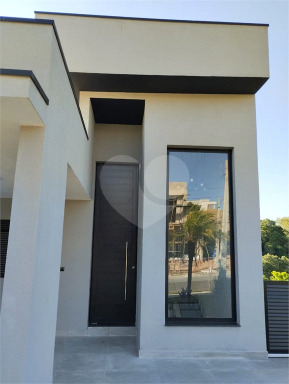 Casa à venda com 3 suítes no condomínio Mirante dos Ipês, Salto - SP