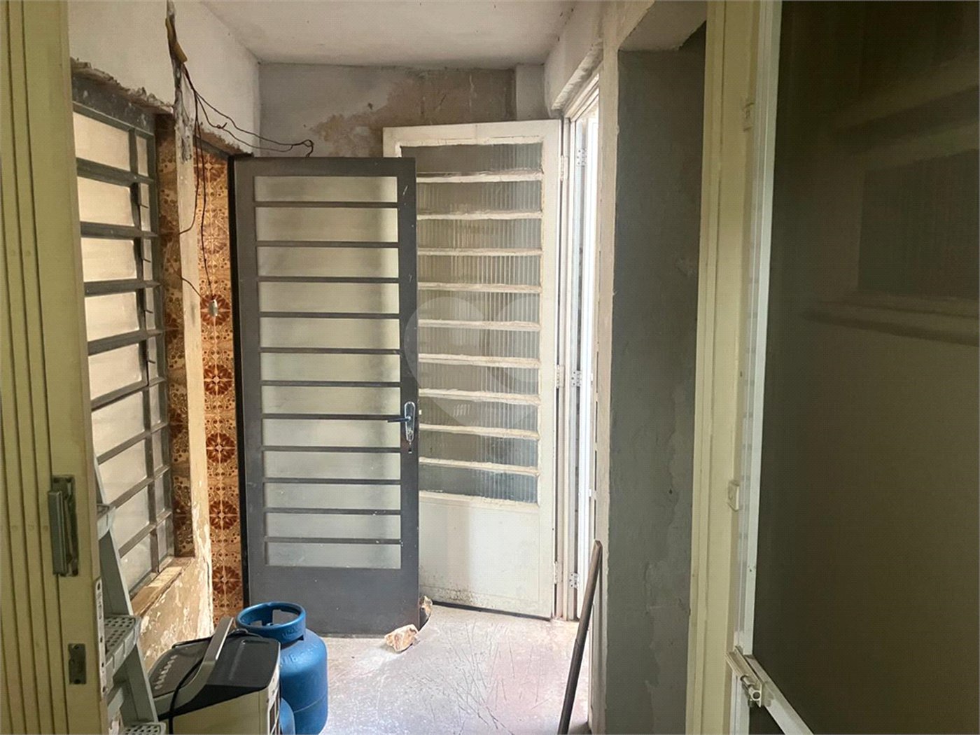 Sobrado à venda com 5 quartos, sendo 4 suítes,  em Vila Aurora (zona Norte), São Paulo, SP