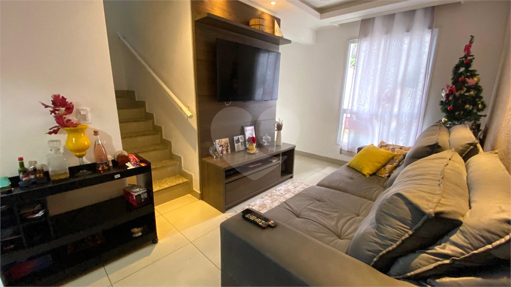 Casa à venda com 3 quartos, sendo 1 suíte, no condomínio Vivant, Rio de Janeiro - RJ