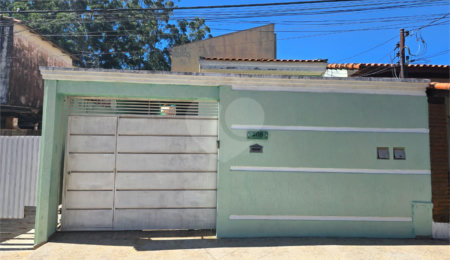 Casa à venda com 5 quartos, sendo 1 suíte,  em Vila Santana, Itapetininga, SP