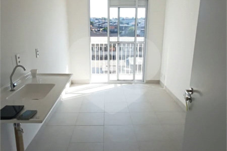 Apartamento à venda com 2 quartos em Parque São Rafael, São Paulo, SP