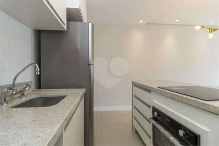 Apartamento à venda com 1 quarto em Vila Cordeiro, São Paulo, SP