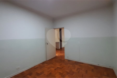 Sobrado para alugar com 5 quartos, sendo 3 suítes, em Jardim do Mar, São Bernardo do Campo, SP