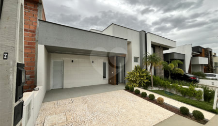 Casa à venda com 3 quartos, sendo 1 suíte,  no condomínio Reserva Ipanema I, Sorocaba - SP