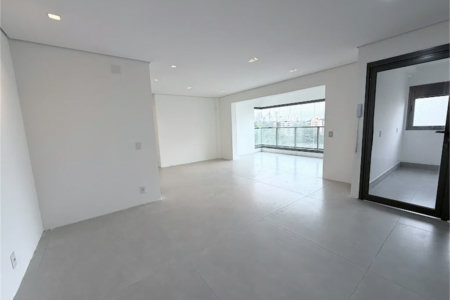 Apartamento à venda com 3 quartos, sendo 1 suíte,  em Vila Leopoldina, São Paulo, SP